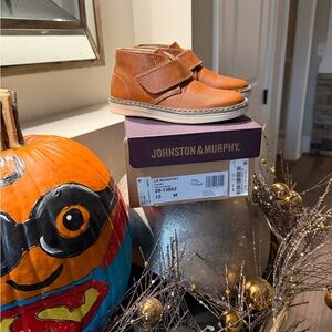 Johnston & Murphy Kids Brown Dress boots